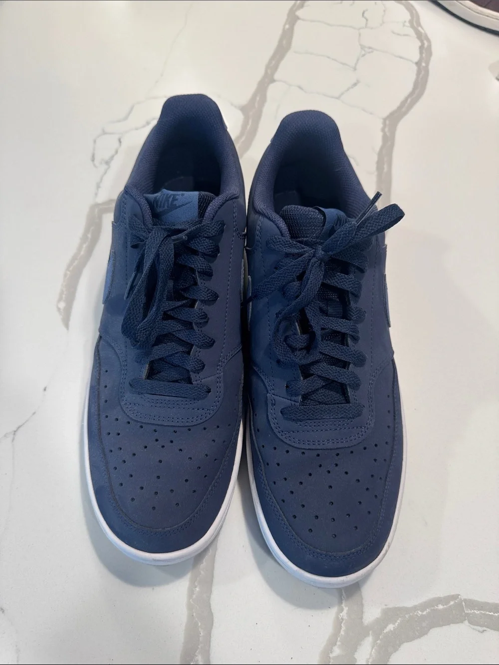 Nike men’s court vision low top sneaker